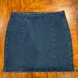 New! Never worn! Denim mini skirt